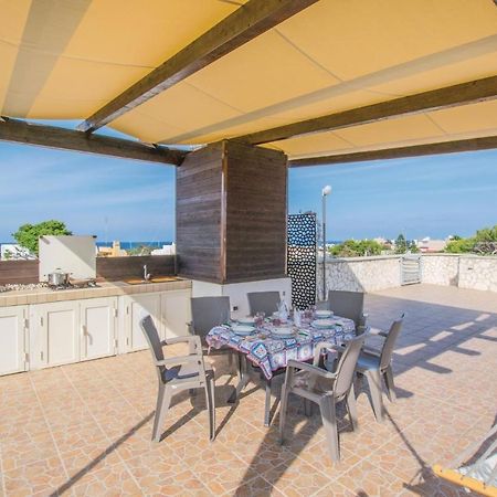 Awesome Apartment In Bari With Wifi Eksteriør billede