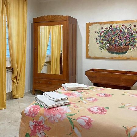 Awesome Apartment In Bari With Wifi Eksteriør billede